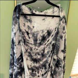 Black and white tie dye kimono/ cardigan